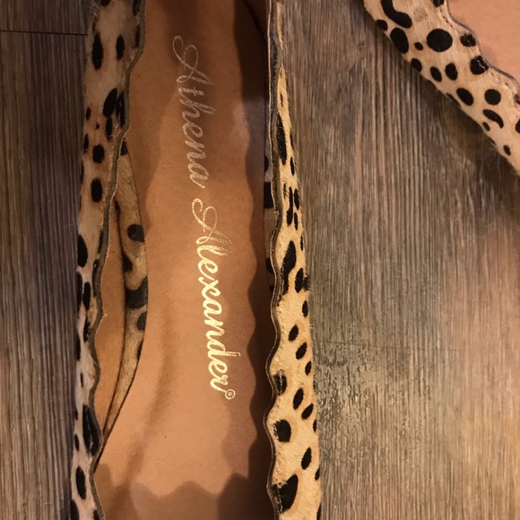 New Athena Alexander Chetah Print Flats- Size 7 - Picture 3 of 5